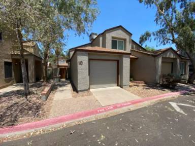 Main picture of 1822 S 39th St