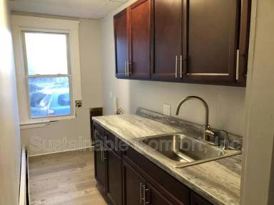 Main picture of 25 Townsend St