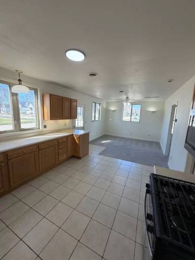 Main picture of 304 E Gruenwald Ave