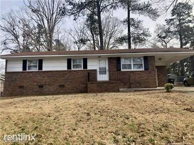 Main picture of 6433 Ginger Cir