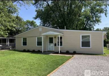 Main picture of 5206 Monticello Ave