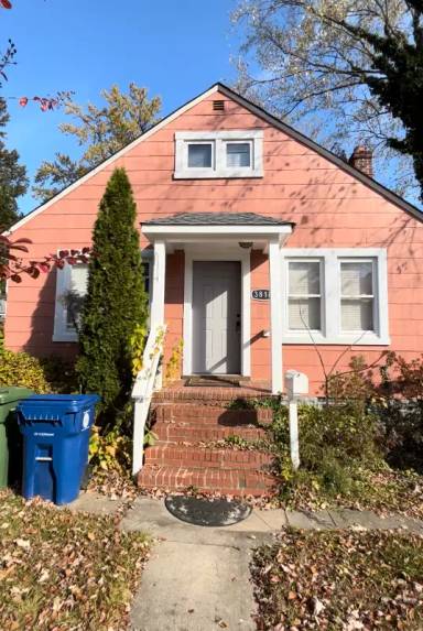 Main picture of 3818 Ridgecroft Rd