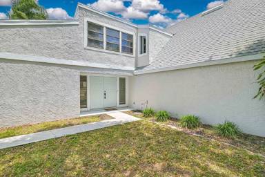 Main picture of 17337 Phlox Dr