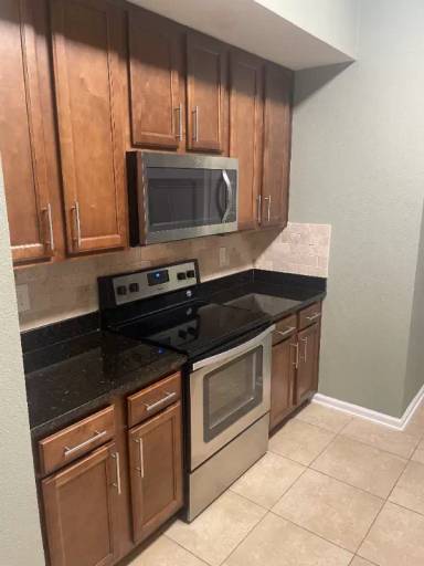 Main picture of 131 Burnett Ct