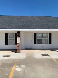 Main picture of 1700 N Tallowood Dr