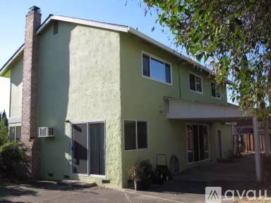 Main picture of 4777 Rue Orleans Ct
