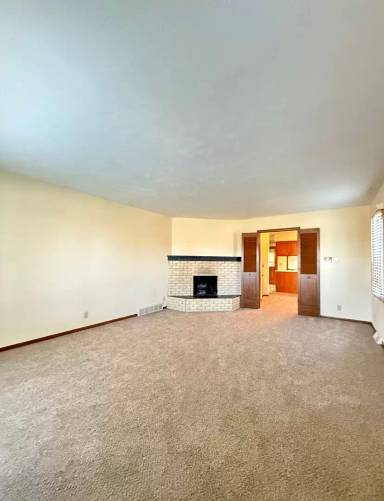 Main picture of 2608 N 93rd St