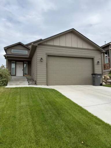 Main picture of 4413 S Ponderosa Ln