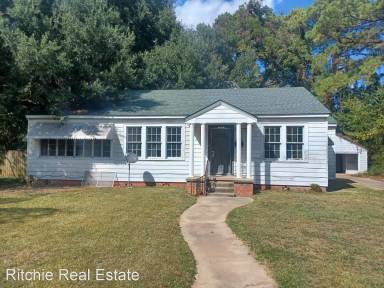 Main picture of 2122 Madison St