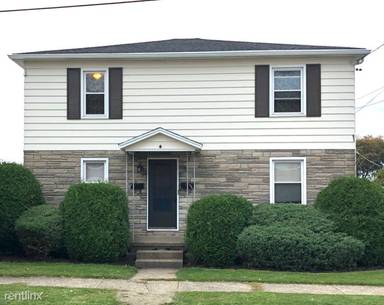 Main picture of 3226 Poplar St