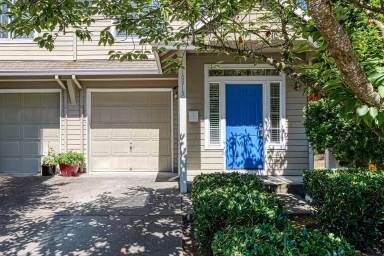 Main picture of 10911 NE Weidler St