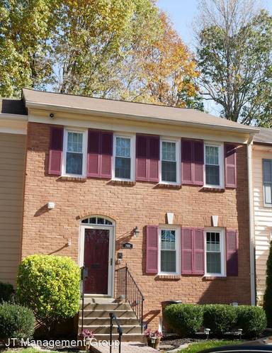 Main picture of 7988 Hidden Bridge Dr