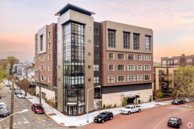 Main picture of 6025 Boulevard E