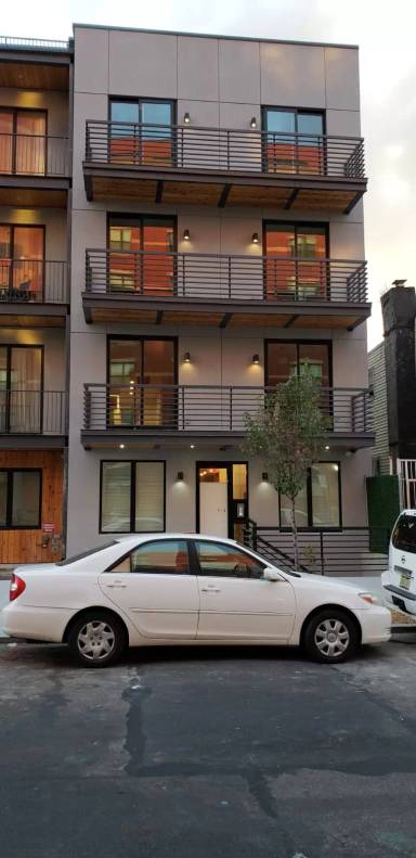 Main picture of 51 Cedar Street - 1R