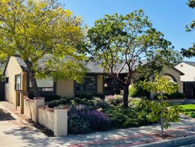 Main picture of 324 Cuesta Dr