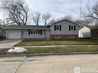 Main picture of 306 N 26th Pl