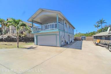 Main picture of 268 Palanehe St