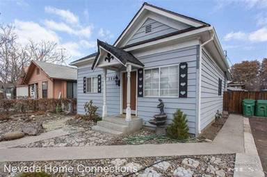 Main picture of 324 4th St