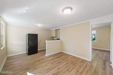 Main picture of 1302 Dunbar St