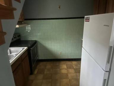 Main picture of 217 Conley Ave