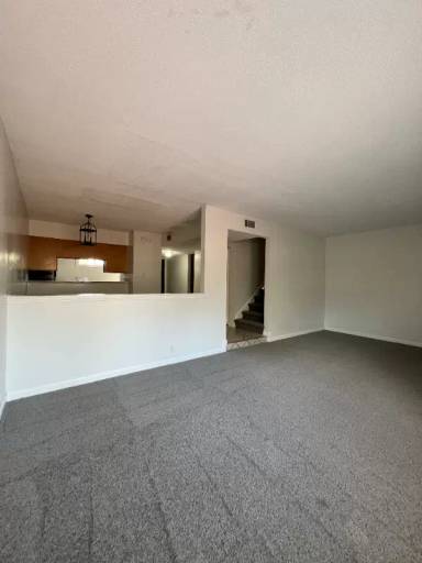 Main picture of 2022 Oak Park Ln
