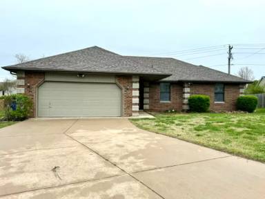 Main picture of 615 E Barbara Ct
