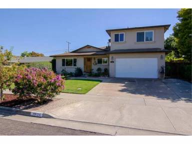 Main picture of 4624 Winding Way