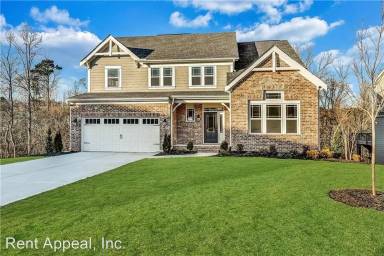 Main picture of 3555 Trowbridge Dr