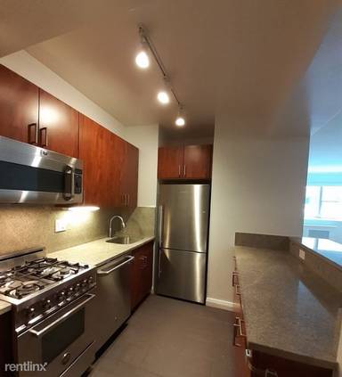 Main picture of 85 East End