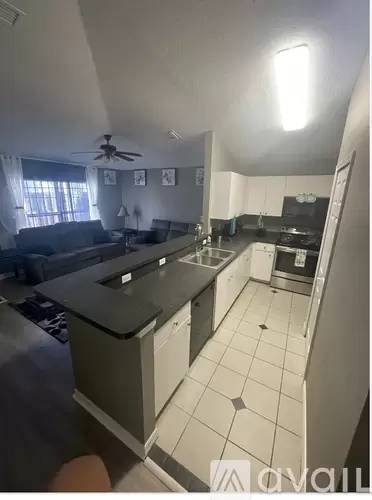 Main picture of 2931 Banza St