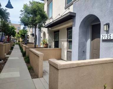 Main picture of 2125 Solara Ln