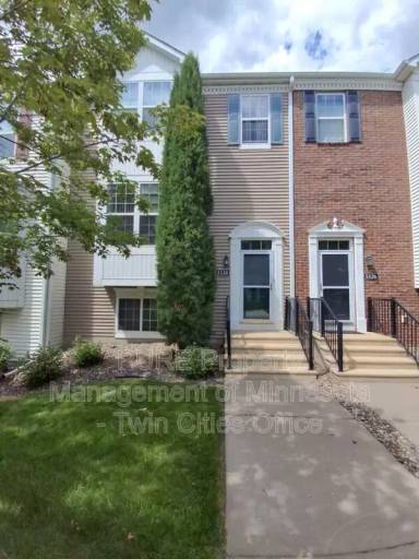 Main picture of 5128 Scott Path Robbinsdale, MN 55422-2067