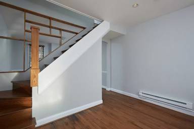 Main picture of 964 Florida Ave NW