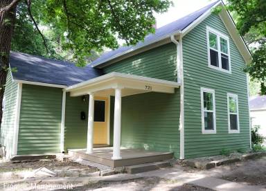 Main picture of 1122 N 8th St