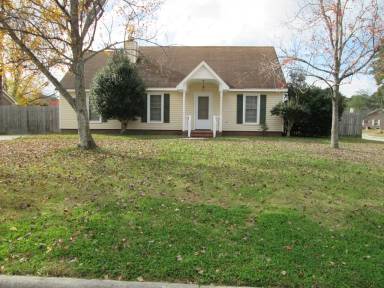 Main picture of 431 Wolf Run Ln