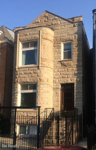 Main picture of 903 W Addison St