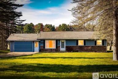 Main picture of 4553 N Island Dr