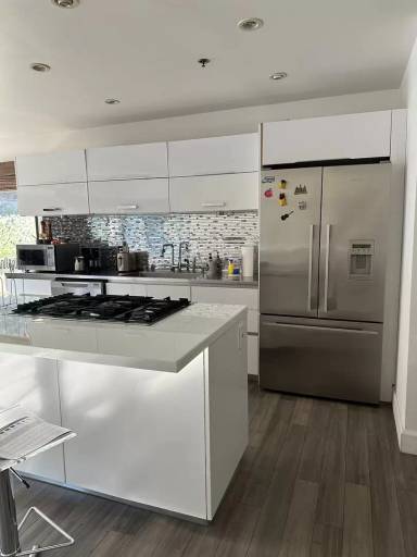 Main picture of 549 Palisades Dr