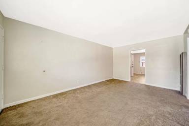 Main picture of 1819 Woodland Ave
