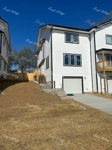 Main picture of 705 N 2nd St