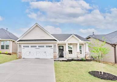 Main picture of 819 Marple Pl