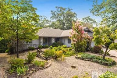 Main picture of 8 Wrongton Dr