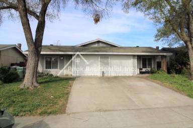 Main picture of 4901 Travertine Cir