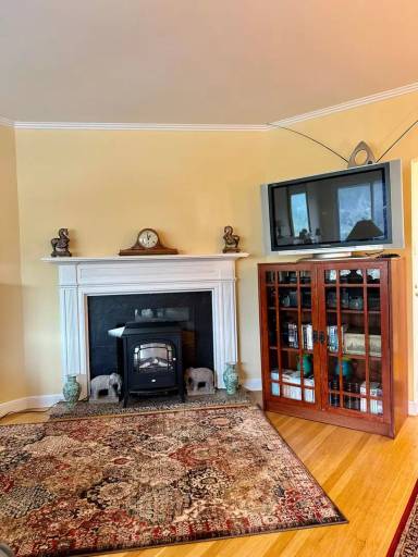 Main picture of 4417 Lincoln Way