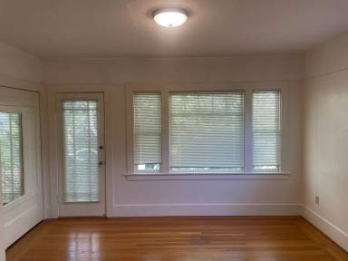 Main picture of 927 35th St