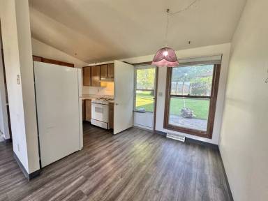 Main picture of 414 Chicago St