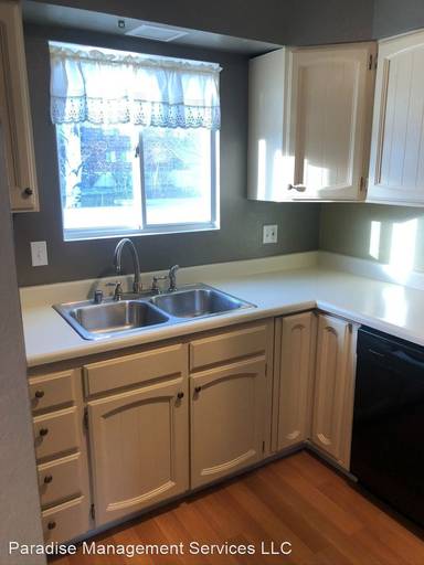 Main picture of 9336 Blackberry St