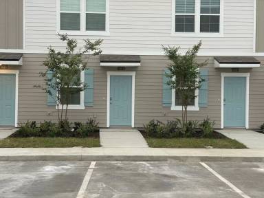 Main picture of 8281 Zenith Cir