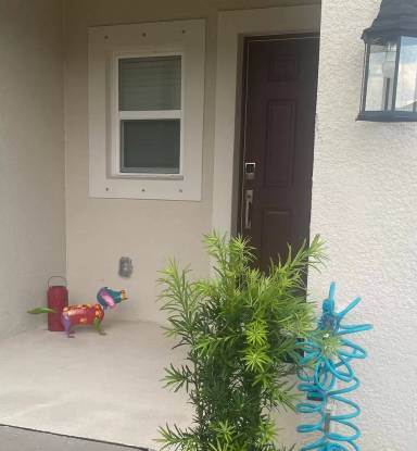 Main picture of 8528 Lunar Skye St