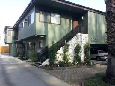 Main picture of 22641 Del Valle St